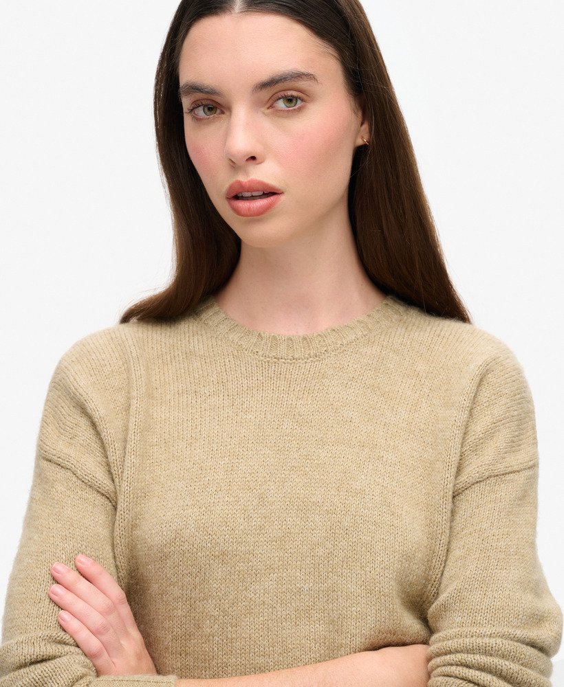 niezbędny sweter z okrągłym dekoltem w kolorze fudge brown