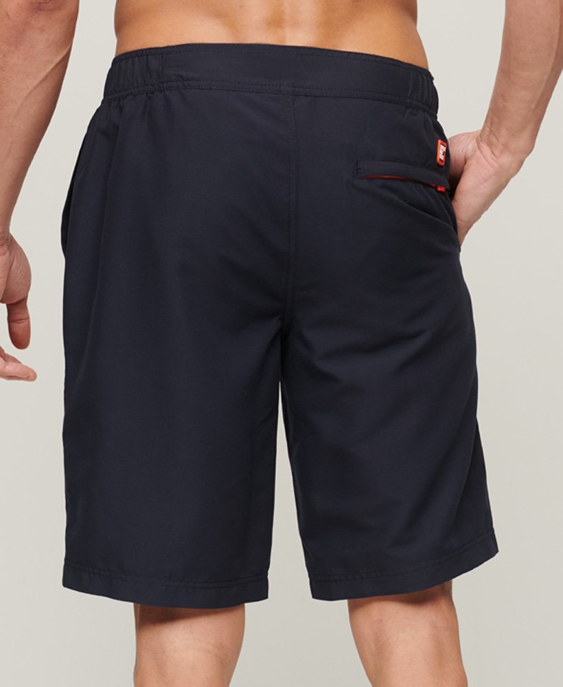 klasyczne szorty typu boardshorts w kolorze darkest navy