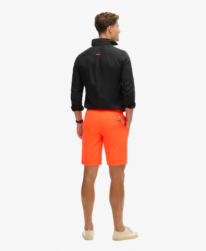 klasyczne szorty typu boardshorts w kolorze wulkanicznej pomarańczy