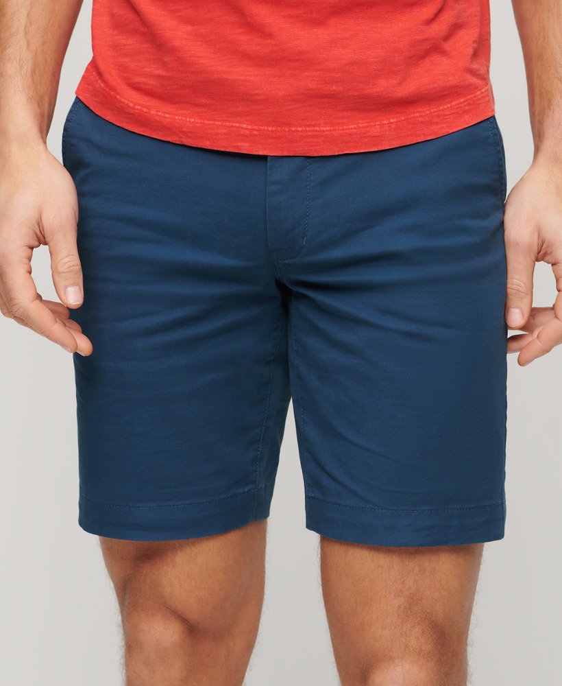 elastyczne szorty chino w kolorze pilot mid blue
