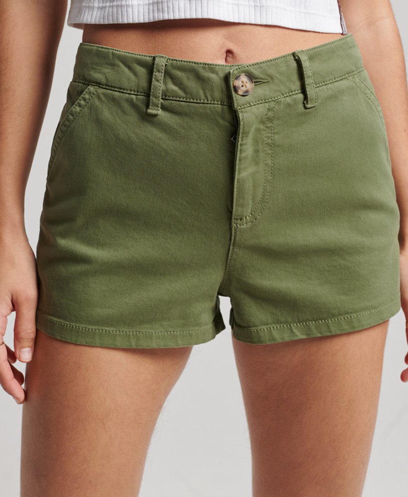 szorty chino vintage z bawełny organicznej w kolorze oliwkowo-khaki