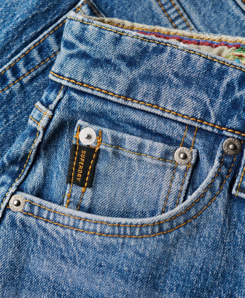 szorty o średnim stanie i obciętym kroju w kolorze fulton vintage blue