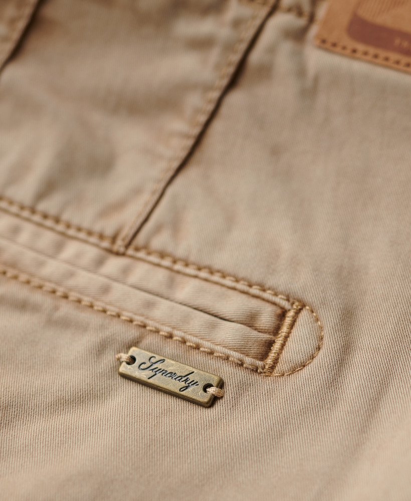 klasyczne szorty chino w kolorze stonewash taupe brown