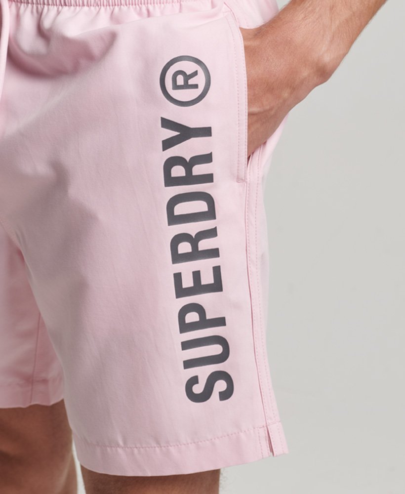 szorty kąpielowe core sport 17 cali z recyklingu w kolorze montauk pink