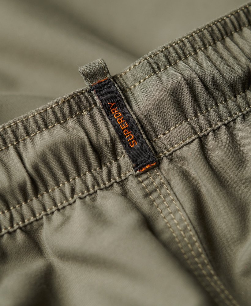 szorty kąpielowe premium z haftem 17 cali w kolorze jasnozielonym khaki