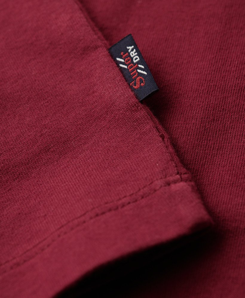 koszulka z haftowanym logo superstate athletic w kolorze chilli pepper red