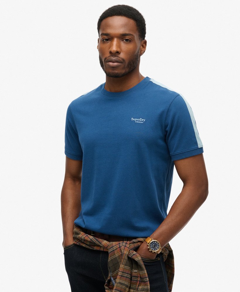 koszulka essential logo retro w kolorze pilot mid bluechina blue