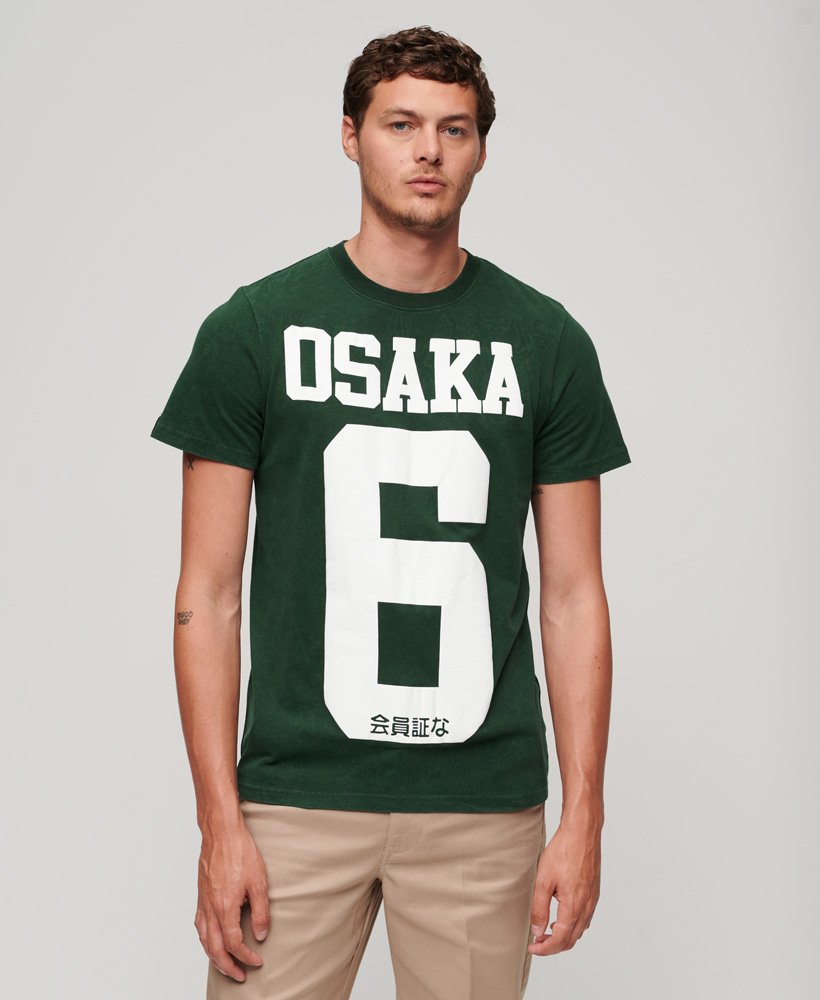 koszulka osaka 6 z nadrukiem bufiastym w kolorze emaliowanym zielonym