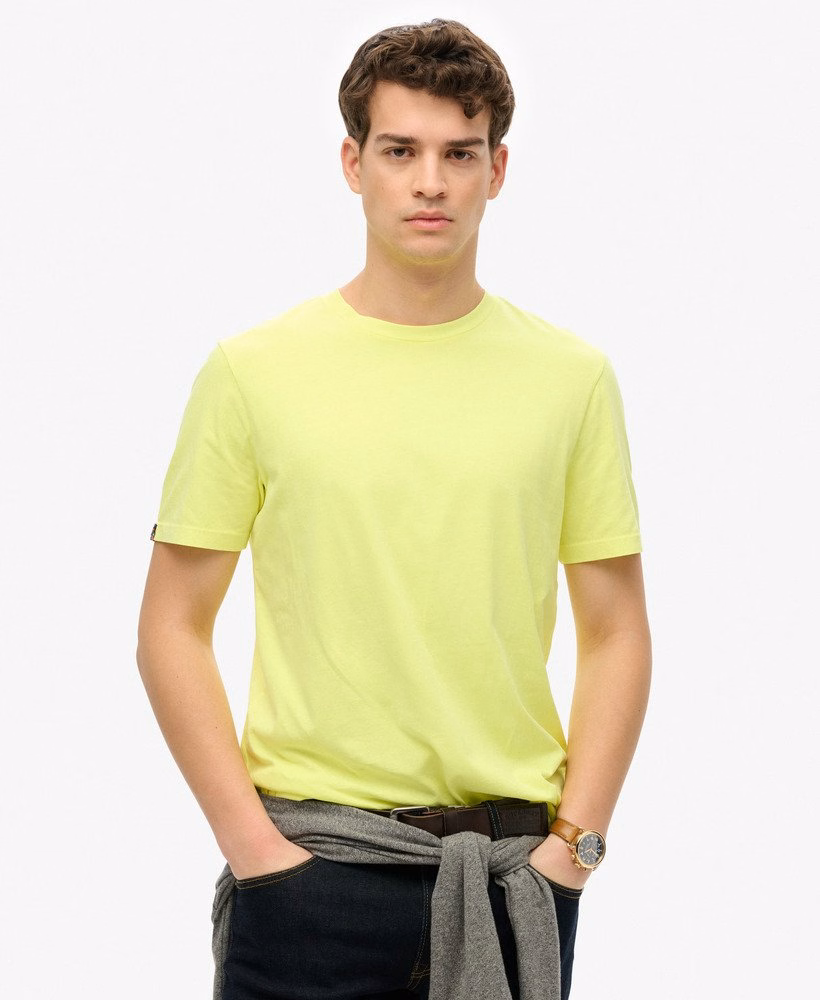 Klasyczny, niezbędny T-shirt