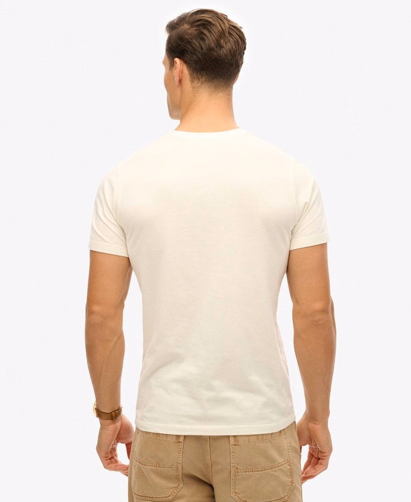 Klasyczny, niezbędny T-shirt z kieszenią