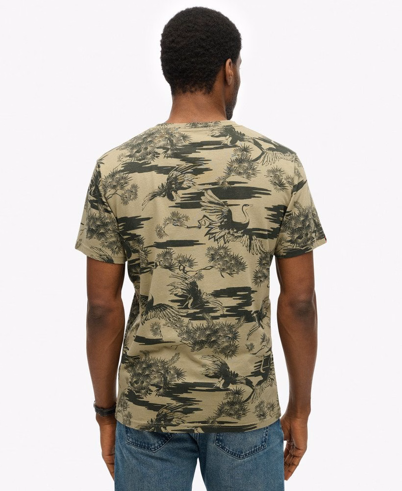 Klasyczny, niezbędny T-shirt z nadrukiem
