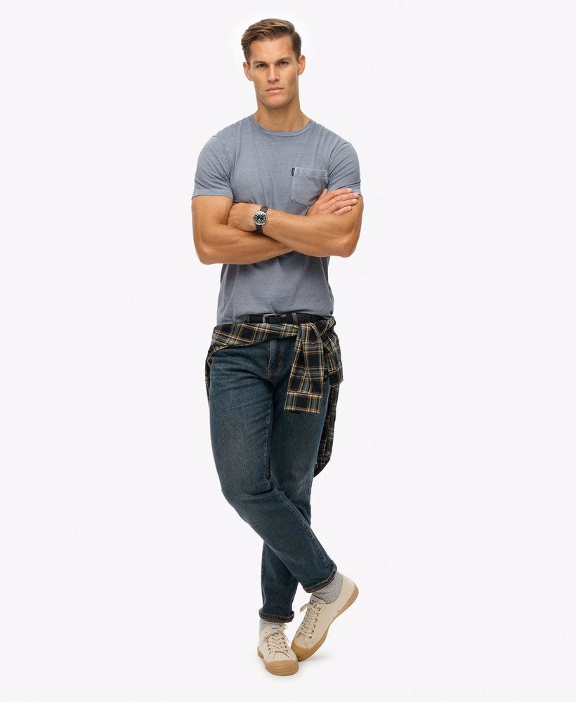 Klasyczny, niezbędny T-shirt z kieszenią