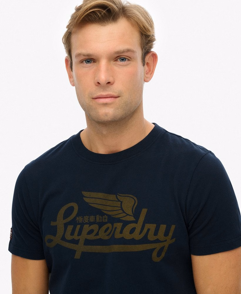 Koszulka z nadrukiem Heritage Brand o luźnym kroju