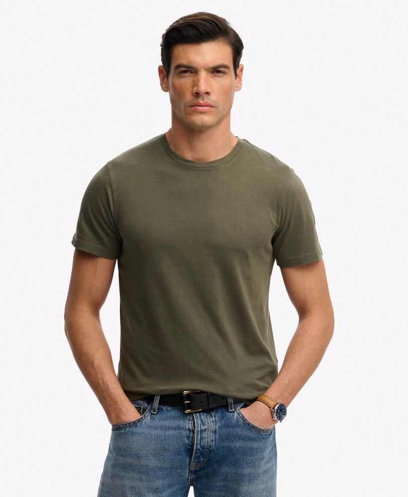 Klasyczny, niezbędny T-shirt