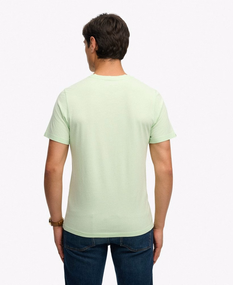 Klasyczny, niezbędny T-shirt
