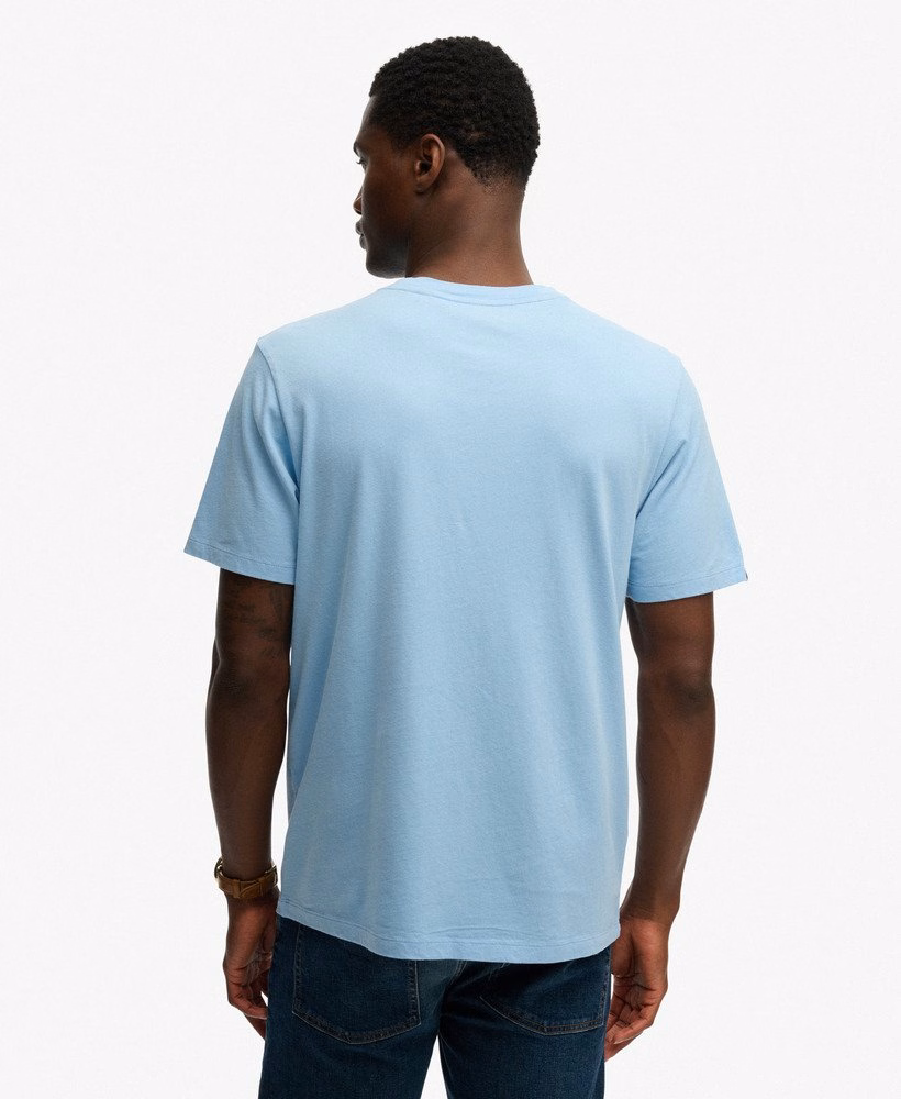 Klasyczny, niezbędny T-shirt