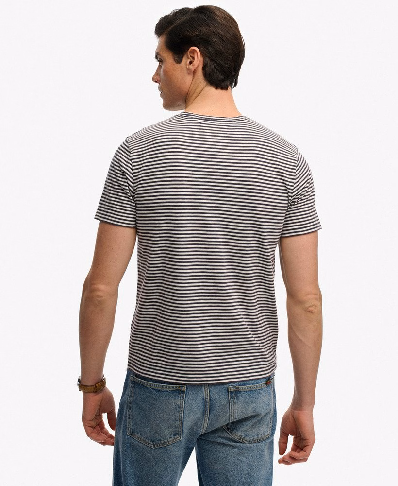 Klasyczny, niezbędny T-shirt w paski