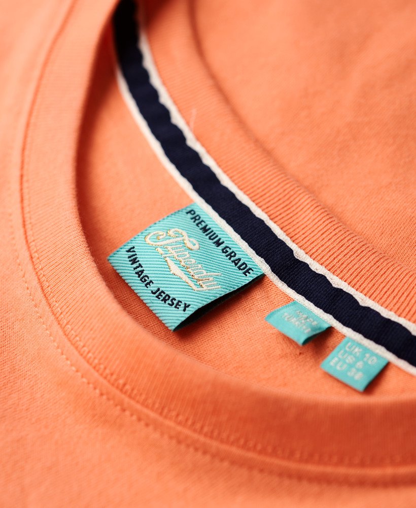 dopasowana koszulka essential logo w kolorze fusion coral