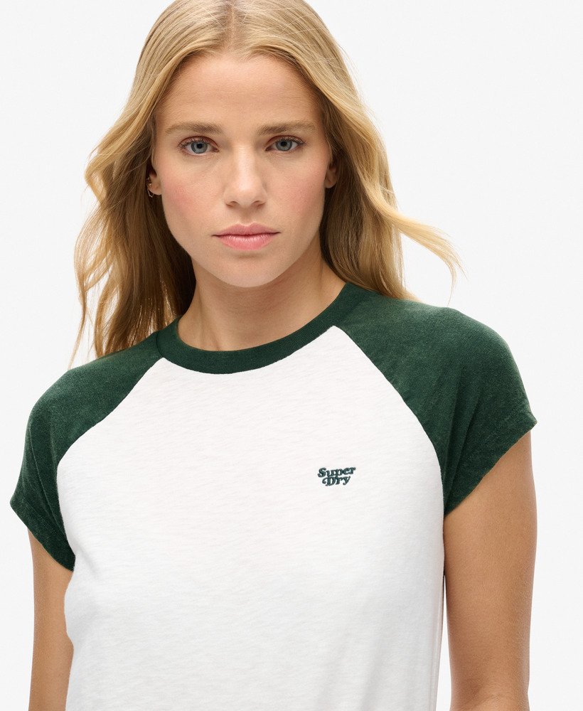 koszulka typu raglan z organicznej bawełny z logo essential w kolorze emaliowanym zielonymecru