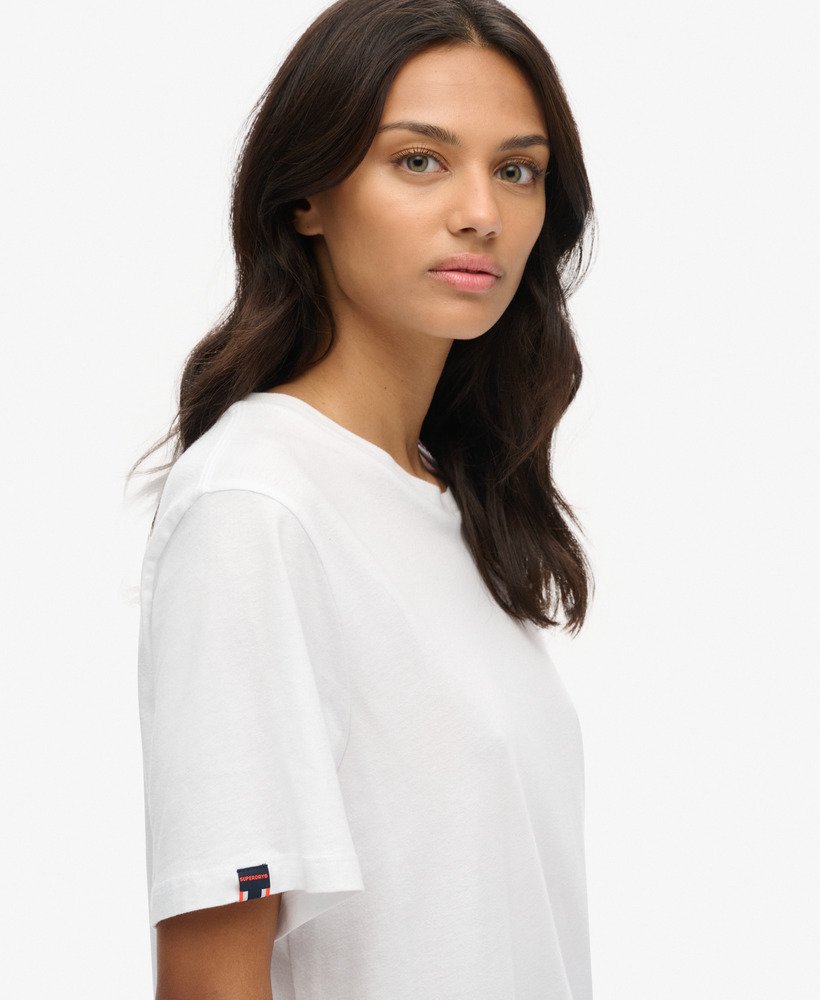 luźna klasyczna niezbędna koszulka t-shirt w kolorze optic