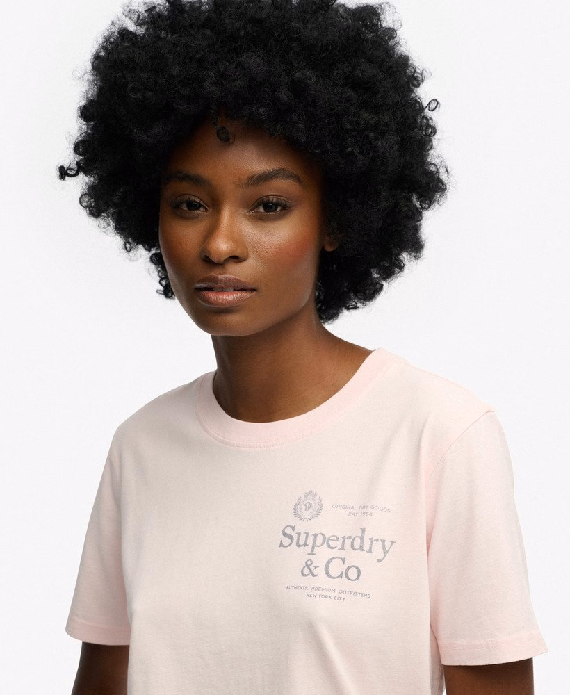 Luźna, swobodna koszulka typu T-shirt