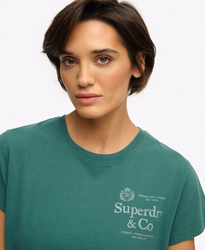 Luźna, swobodna koszulka typu T-shirt