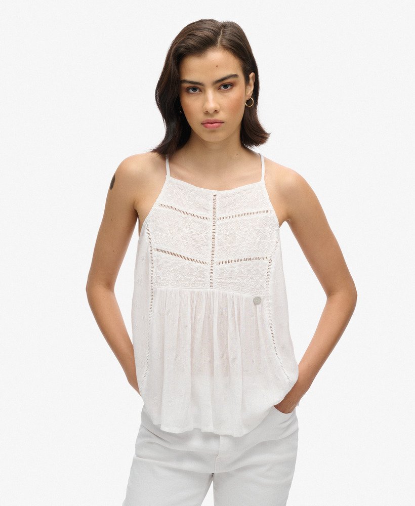 top z koronką w stylu vintage i dekoltem w serek w kolorze off white