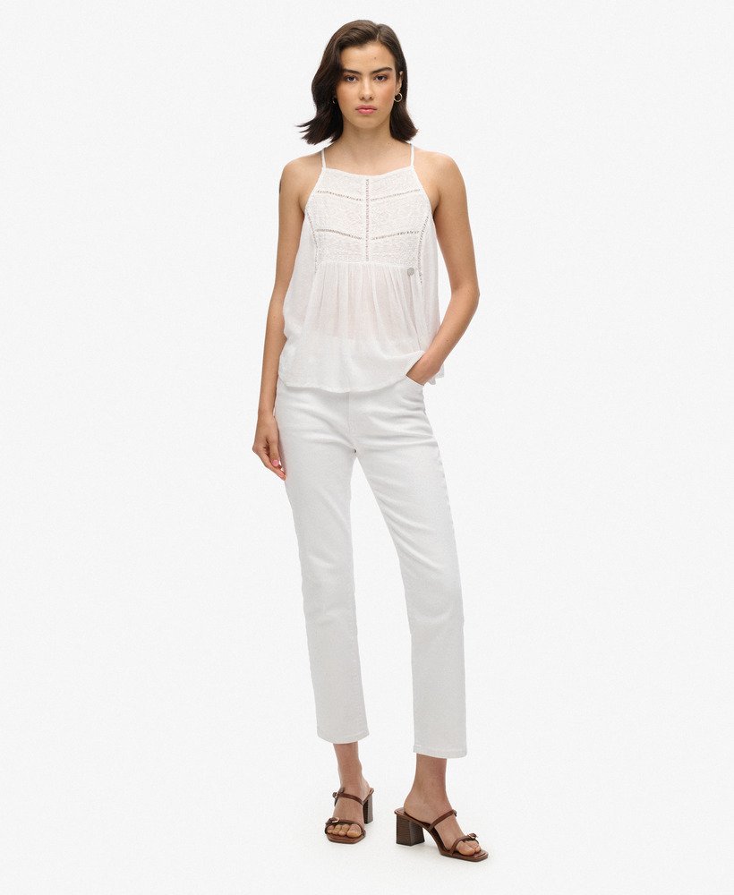top z koronką w stylu vintage i dekoltem w serek w kolorze off white