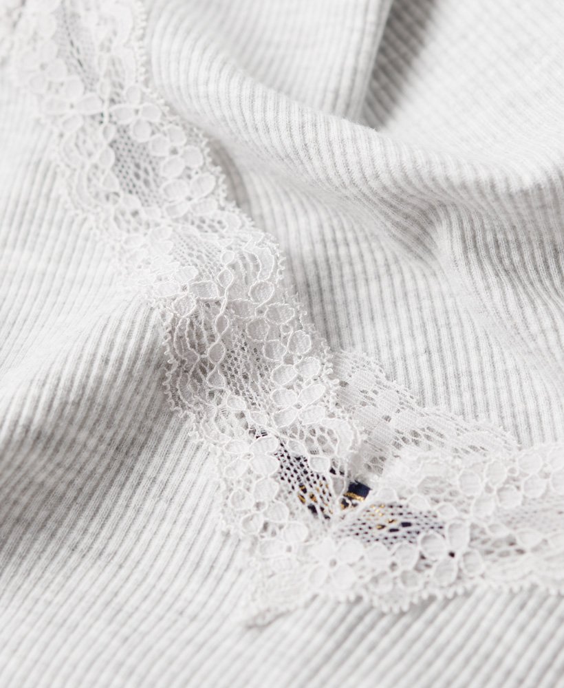 bluzka z organicznej bawełny essential rib lace cami w kolorze jasnoszarym melanżowym