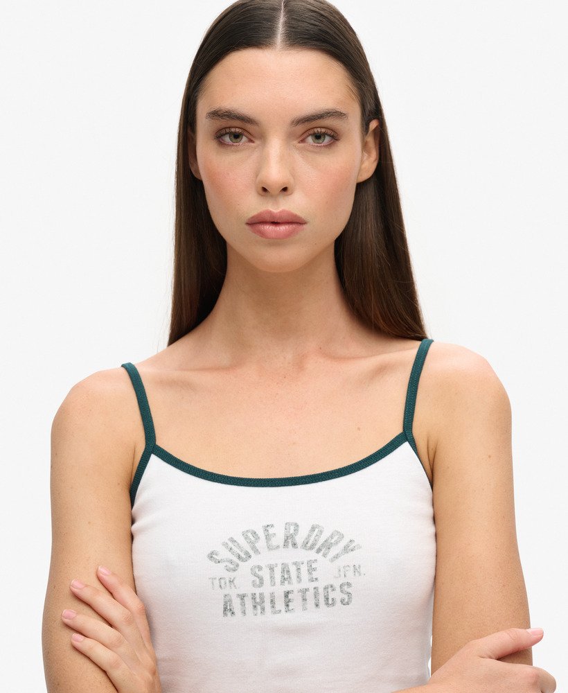 athletic essentials crop cami top w kolorze optic