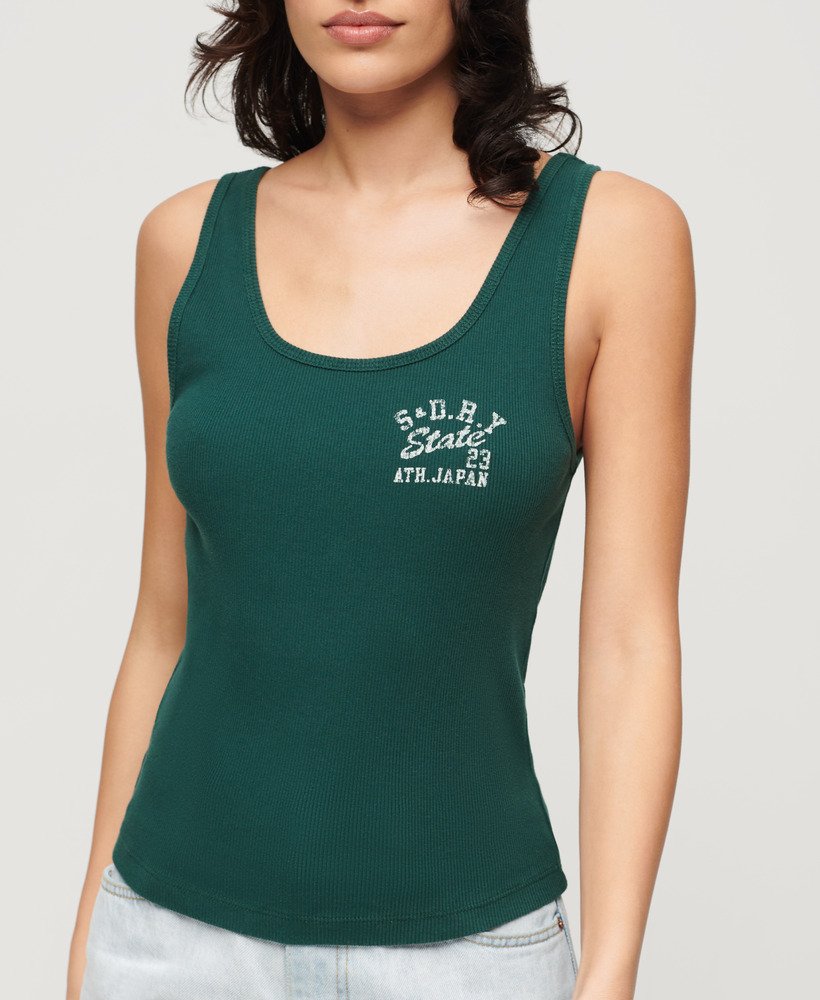 bluzka bez rękawów athletic essentials ribbed vest top w kolorze ciemnej sosny