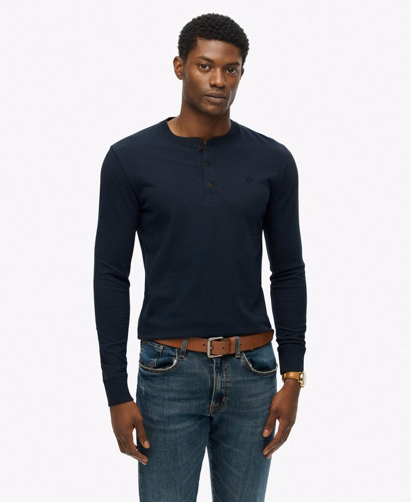 Klasyczny, niezbędny top Henley