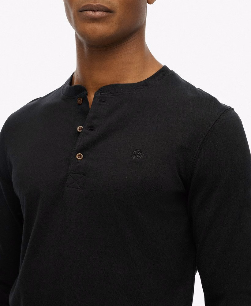 Klasyczny, niezbędny top Henley