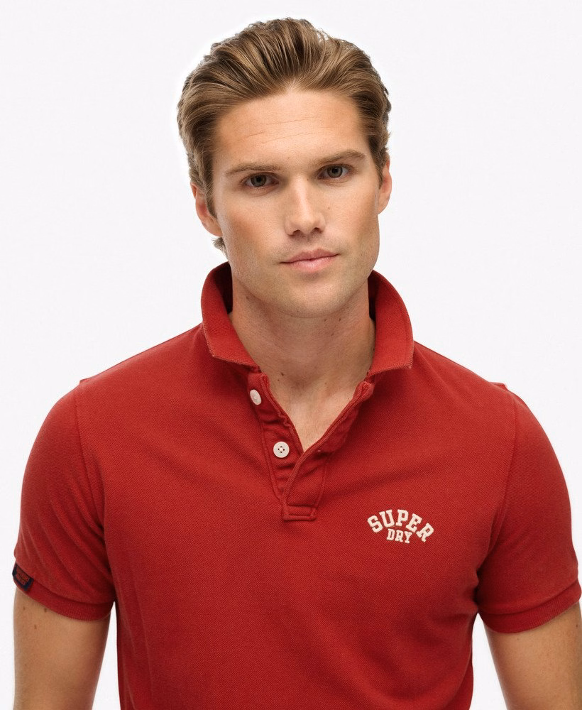 Koszulka polo w stylu vintage z haftem sportowym