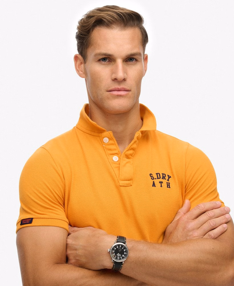 Koszulka polo w stylu vintage z haftem sportowym