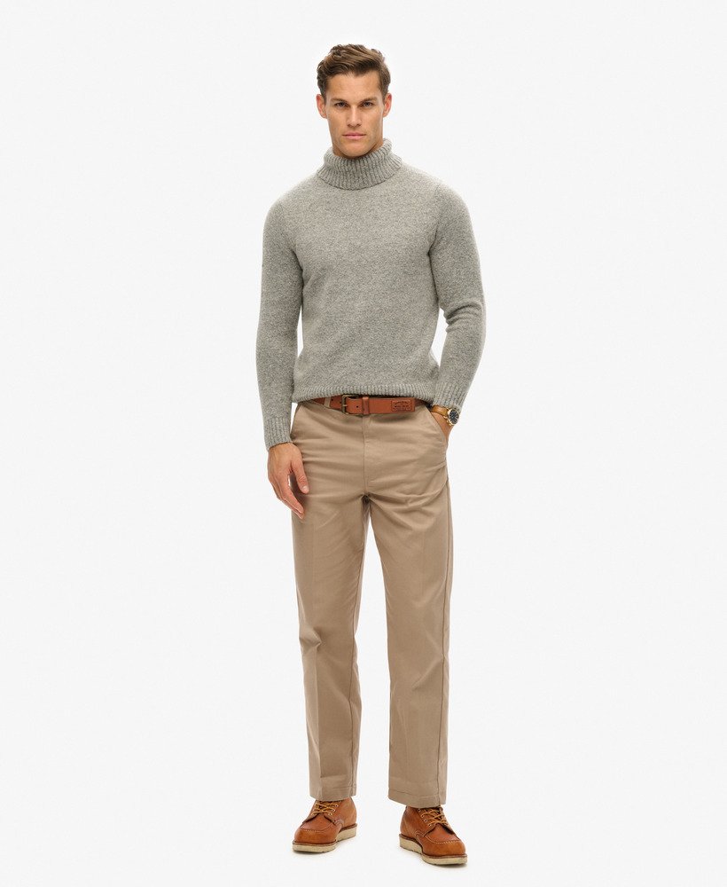 proste spodnie chino w kolorze stone wash taupe brown