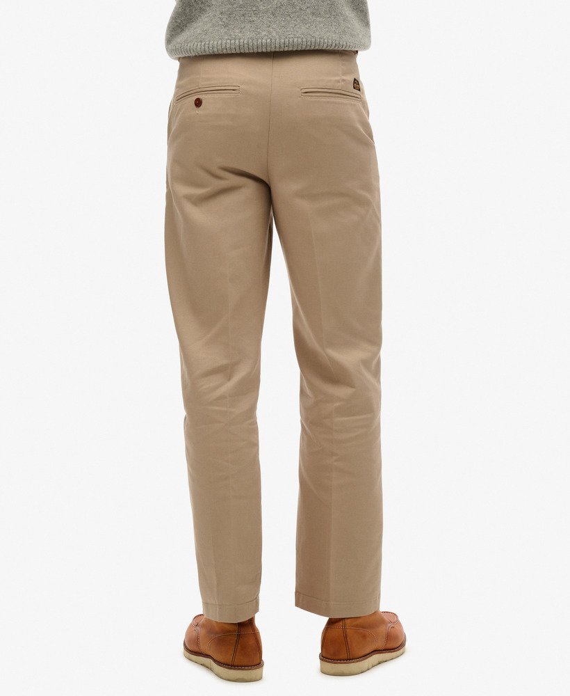 proste spodnie chino w kolorze stone wash taupe brown