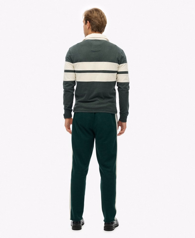 Joggery klubu sportowego