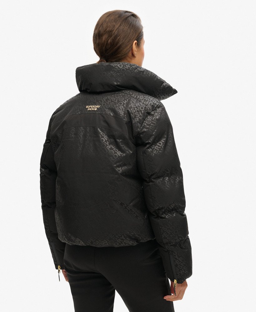 kurtka puchowa ski slalom w kolorze superdry monogram black luxe