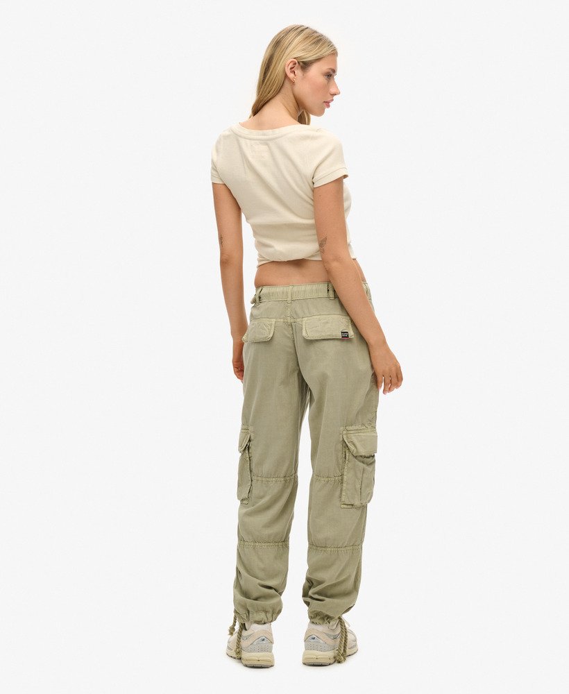 lekkie spodnie bojówki plażowe w kolorze sulphine olive green