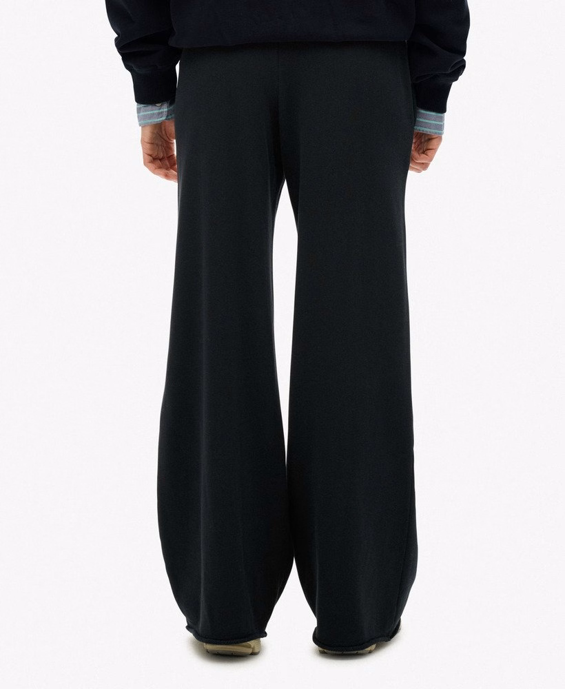 Spodnie dresowe Athletic Essentials Straight Leg