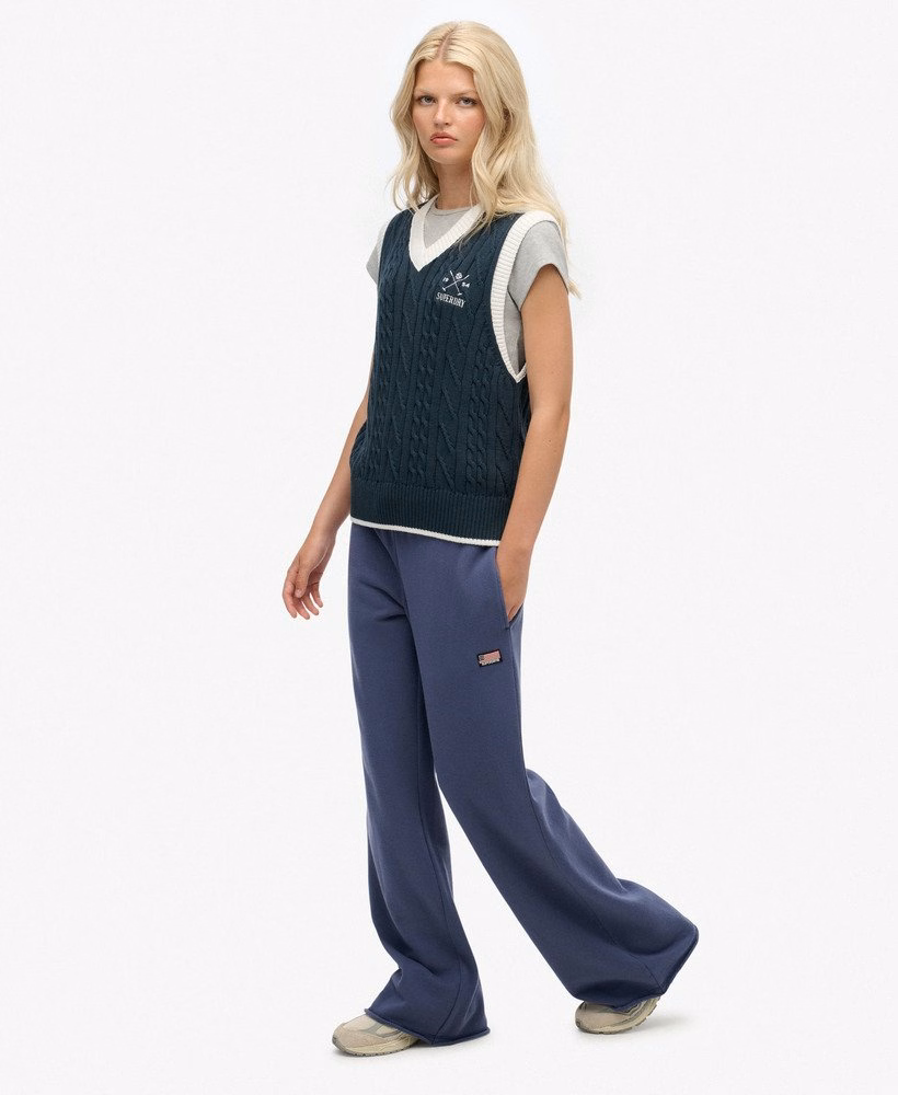 Spodnie dresowe Athletic Essentials Straight Leg