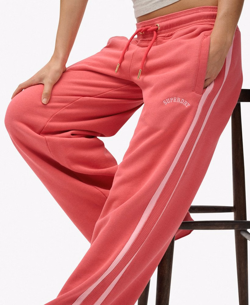 Spodnie dresowe Athletic Essentials Logo Straight Joggers