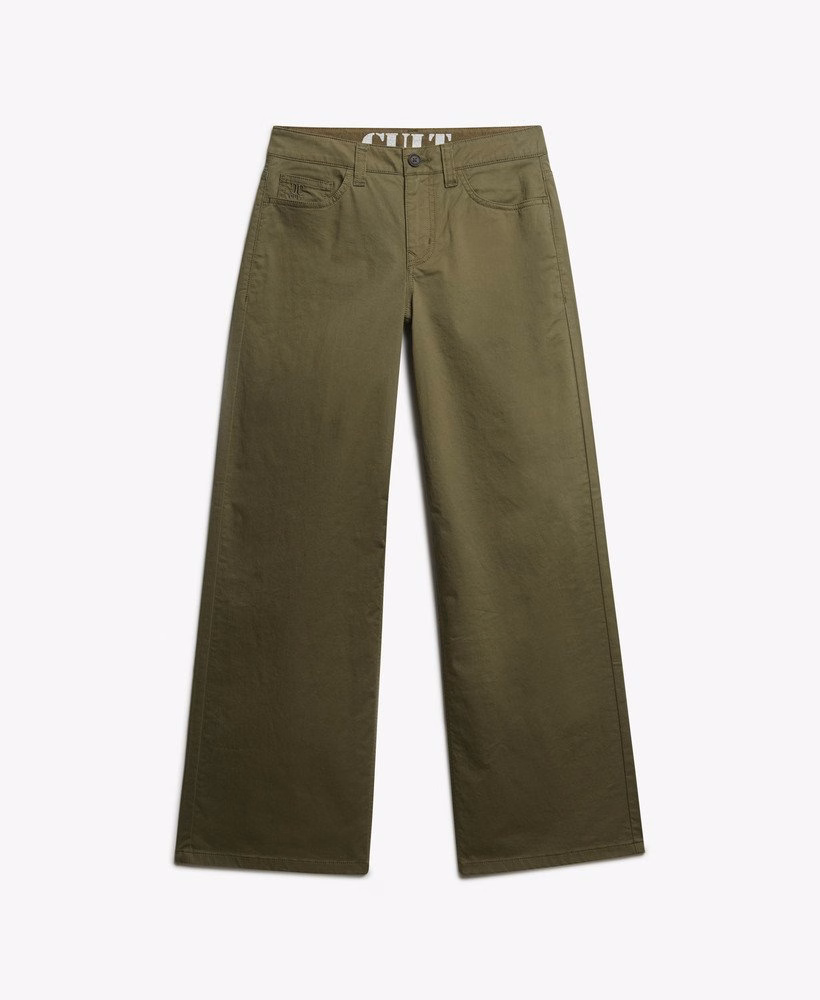 Średni stan, luźne chino